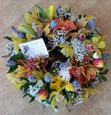 14 inch spring flowers wreath