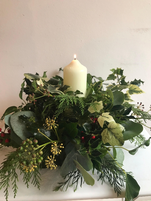 Textured foliage Christmas Candle table posy