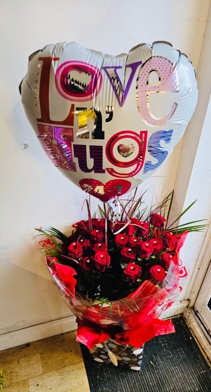 Luxury Diamante 2 Dozen Rose Bouquet